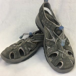 PRIVO By Clarks Trail Sandals size 9.5